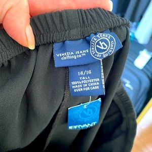 NWT Venezia black dress pants, size 14/16